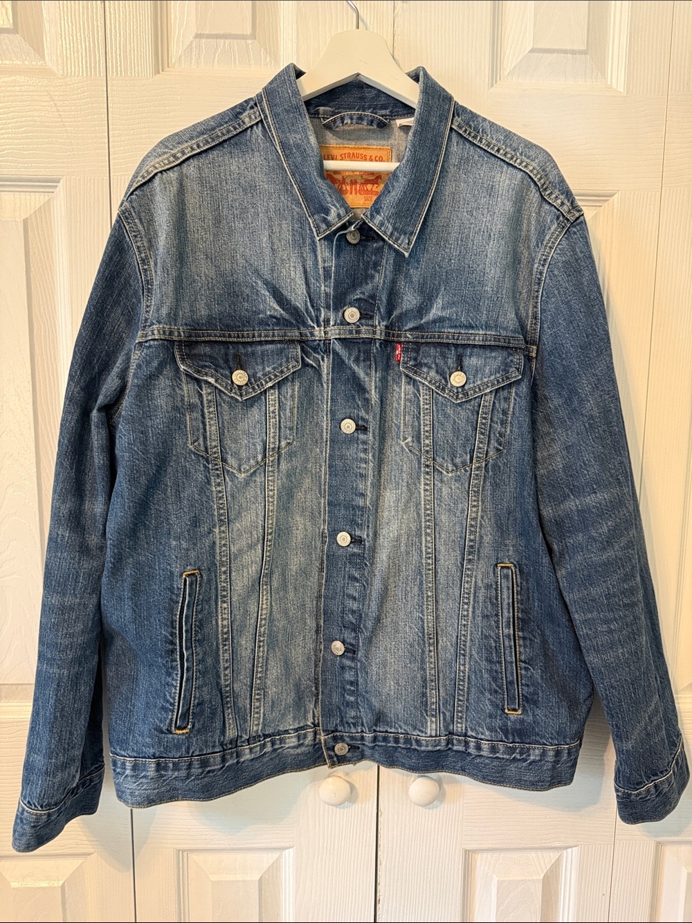 LEVI'S STRAUSS & CO Denim men’s Trucker Jacket Size XL